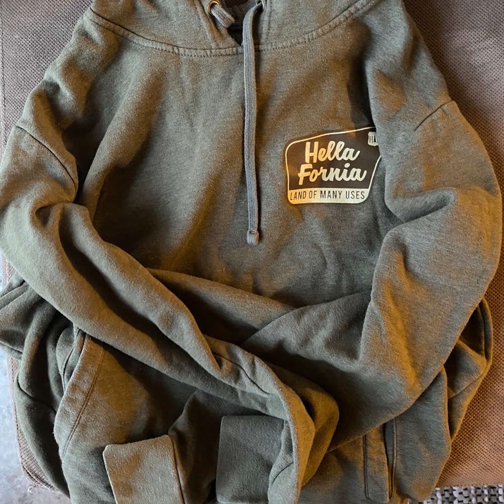 sweatshirt